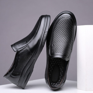 Zapatos de Vestir Casuales de Oficina para Hombre, de Piel Perforada, Sin Cordones, Transpirables, de Tacón Bajo, Hechos en Wenzhou - Product Image 2