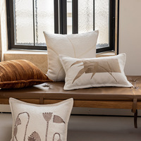 Style crémeux Lotus Pod bambou broderie Jacquard décor housse de coussin haute qualité Polyester maison taie d'oreiller avec bord