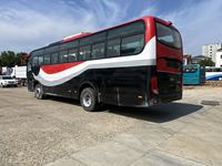 Entraîneur remis à neuf Bus avant 70 sièges Bus double porte de luxe Bus d'occasion avec 55 70 sièges