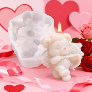 Molde de Silicona 3D Creativo de San Valentín con Forma de Corazón, Globo Aerostático y Oso Cupido para Velas, Jabones y Aromaterapia - Product Image 4