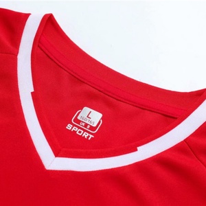 OEM Polyester <b>Cheap</b> Football Kits Fashion Sports Shirts Printing Sublimation Soccer Jersey Uniform for Men - Product Image 5