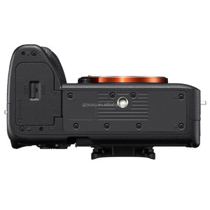 Appareil photo numérique hybride d'occasion <span class=keywords><strong>A7</strong></span> <span class=keywords><strong>IV</strong></span> A7M4, boîtier 33MP Full Frame CMOS, 4K 60p, stabilisation d'image 5 axes (IBIS), autofocus œil en temps réel - Product Image 3