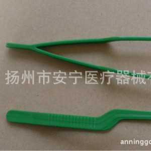 Pinzas de Plástico Estériles en Forma de Pistola An02 de Un Solo Uso para Aplicación de Apósitos Médicos - Product Image 5