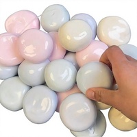 Balle en peluche sensorielle Squishy avec texture originale en velours et motif nuage doux en relief