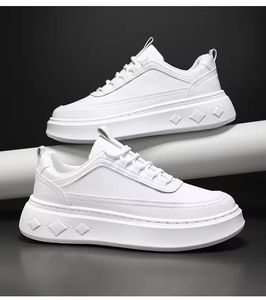 Chaussures de marche printanières pour hommes, style sportif, athlétique, tendance, respirantes, souples, à lacets, antidérapantes, vente en gros - Product Image 6