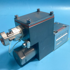 Solénoïde directionnel M-3SED6CK1X/350CG24N9XEZ2/V R901026834 350 bars hydraulique pour équipement industriel - Product Image 1