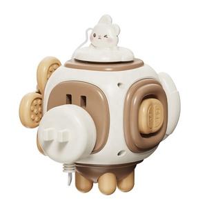 Cubetti di attività multifunzionali per lo sviluppo educativo Montessori 6-in-1 personalizzati per bambini - Product Image 1