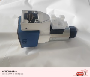 Relief DB DBW DBW10 R900912910 DBW10B2-5X/200-6EG24N9K4 Solenoid - Product Image 4