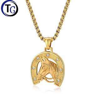 <span class=keywords><strong>Collier</strong></span> unisexe tendance avec pendentif tête de <span class=keywords><strong>cheval</strong></span>, chaîne fer à <span class=keywords><strong>cheval</strong></span> et zircon, plaqué or 18 carats - Product Image 1
