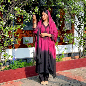 Robe Anarkali brodée dégradée rose et noir pour femme, style traditionnel indien et pakistanais, longueur ras du sol, en coton, coupe ample - Product Image 1