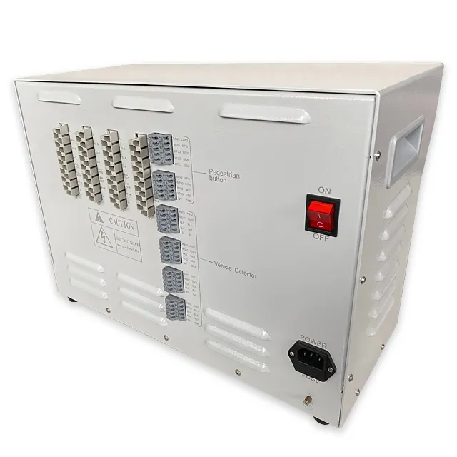 Интеллектуальный беспроводной контроллер светофора для управления светофорным сигналом