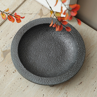 Assiette à dîner créative de cuisine moléculaire japonaise Ciment noir Cuivre Polydisk Fruit Bowl Centerpiece Décoratif pour un usage domestique