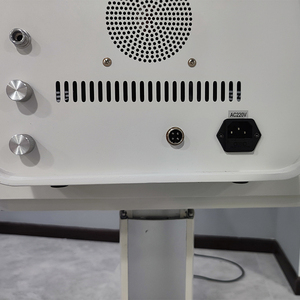 Máquina de Láser Fraccional de CO2 para Tratamiento del Acné, Eliminación de Arrugas y Suavizado de Cicatrices, Máquina de Grabado Láser de CO2 para Rejuvenecimiento de la Piel - Product Image 6