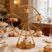 Support à cupcakes créatif en métal doré en forme de grande roue, présentoir rotatif à 6 paniers pour desserts, idéal pour mariages, fêtes et événements.