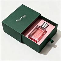 Caja de Perfume Personalizada, Reciclable y Resistente, con un Revestimiento Brillante en la Superficie, un Cajón Deslizante y un Forro de Esponja en el Interior