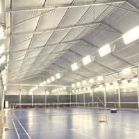 Tente de sport imperméable 20x40m en PVC à installation rapide, structure en aluminium pour événements sportifs et activités équestres