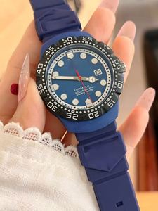 Montres automatiques mécaniques de luxe étanches lumineuses en titane saphir 42 mm avec mouvement sport 2813 pour plongeurs - Prix de gros - Product Image 4