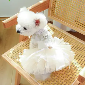 Roupas luxuosas para cachorros pequenos, novo vestido de noiva de princesa, saia de gaze inchada para cachorros, roupa formal elegante e luxuosa