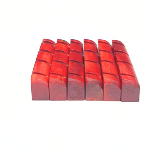 Tuerca de Hueso Rojo para Bajo Eléctrico 43x6x9mm, Piezas de Repuesto de Hueso Natural de Vaca, OEM Personalizable, Fija el Espaciado de las Cuerdas - Product Image 1