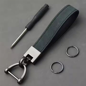 Accessori Auto da <span class=keywords><strong>uomo</strong></span> <span class=keywords><strong>portachiavi</strong></span> in pelle PU con fibbia a ferro di cavallo <span class=keywords><strong>portachiavi</strong></span> in metallo <span class=keywords><strong>portachiavi</strong></span> per Auto e <span class=keywords><strong>portachiavi</strong></span> regalo - Product Image 4