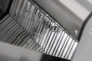 Cortadora de Pan Comercial de 12 mm de Grosor con 31 Cuchillas para Panadería - Product Image 3