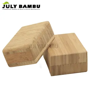 Un lote de muebles de tablero de madera contrachapada de bambú de 1220x2440mm al por mayor