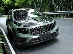 ชุดแต่งคาร์บอนไฟเบอร์สำหรับ Mercedes-Benz GLB180 200  ประกอบด้วยลิ้นกันชนหน้าแบบอัพเกรด ดิฟฟิวเซอร์ ฝากระโปรง สปอยเลอร์ สภาพใหม่ - Product Image 6