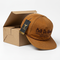 Cappello di Lusso Personalizzato con Logo, in Cotone Marrone Lavato di Alta Qualità, a 5 Pannelli, con Cordino, in Jersey Performance, Ricamo 3D a Rilievo, Visiera Piatta, Stile Retrò