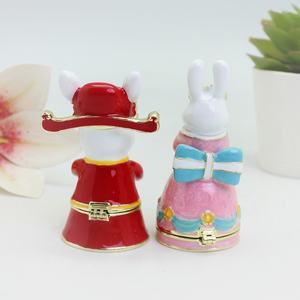 Шкатулка для мелочей SHINNYGIFTS в форме прямоугольника с изображением пары кроликов, с магнитной застежкой, для декора дома и свадеб, прочная фигурка кролика, подарок - Product Image 2