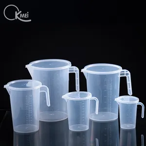 Пластиковая экспериментальная мерная чашка с крышкой разной емкости по оптовой цене