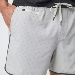 Pantalones Cortos Deportivos Transpirables de Secado Rápido Personalizados para Hombre, Pantalones Cortos Deportivos de Malla Oversize para Correr y Entrenar - Product Image 1