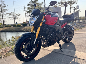 Motocicleta <span class=keywords><strong>Honda</strong></span> <span class=keywords><strong>CB</strong></span> 400 F de Alto Rendimiento, Usada, para Viajes Diarios y Aventuras, a Gasolina - Product Image 2
