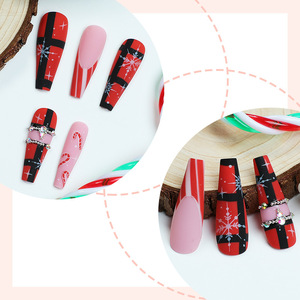 Ensemble de <span class=keywords><strong>manucure</strong></span> de Noël européen américain Long tuyau d'eau givré <span class=keywords><strong>rouge</strong></span> flocon de neige carré transfrontalier vêtements de Noël faux ongles - Product Image 2