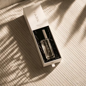 Wholesale Flat Square 25ml 30ml <b>empty</b> <b>glass</b> spray press lid perfume <b>bottle</b> - Product Image 5