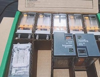 Relais électromécaniques miniatures Harmony 5A 2CO avec LED 24V DC RXM2LB2BD
