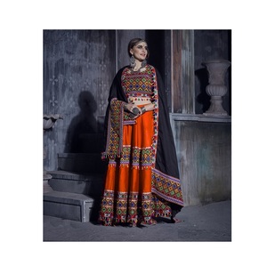 Excellente qualité Gamthi et Aari Work Navaratri Lehenga Choli pour exportateur et fournisseur mondial au prix de gros - Product Image 1