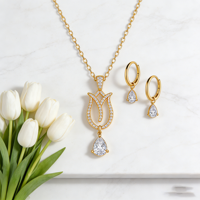 Parure de bijoux Hengdian Hollow Tulip en zircon AAA, plaqué or 18 carats, laiton, bijoux fantaisie pour femme, vente en gros, pour le quotidien