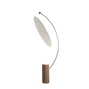 Nordic Minimalist Creative Living Room Floor Lamp Post Modern Art Bedside Bedroom Designer Model Room Floor Lamp