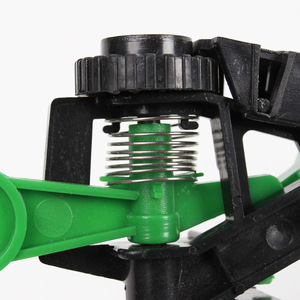 Aspersor Oscilante Ruiyang DN20 de Plástico, Sistema de Riego para Jardín - Product Image 2