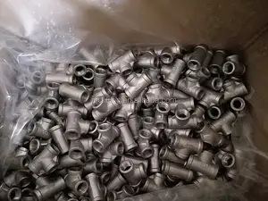 High Quality 304 / 316L Stainless Steel Reducing Tee Reducing/Unequal Tee Internal Thread Threaded Tee Pipe Fittings
