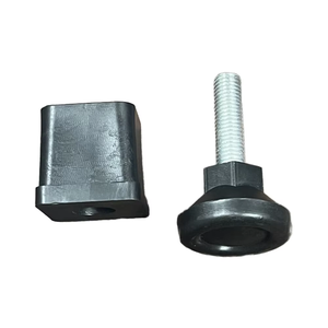 Piede regolabile in <span class=keywords><strong>Nylon</strong></span> di alta qualità 40*40mm per le gambe dei mobili delle attrezzature da cucina - Product Image 3