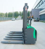 Chariot élévateur électrique robuste ZHONGLI, hauteur de levage de 3,5 m, capacité de 2500 kg, cadre renforcé, batterie lithium-ion/acide au plomb pour centre logistique, espace restreint