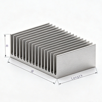 Dissipateur thermique en aluminium standard 120(L)*40(H)*150(P)mm, dissipateur thermique personnalisé économique à haute performance de refroidissement