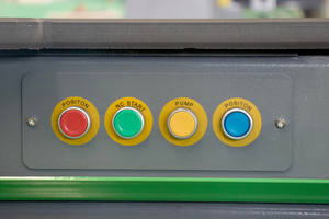 Nuevo Producto: Sistema de Control CNC de 4 Ejes, Router CNC para Trabajar la Madera, Máquina de Tallado y Corte de Madera en 3D, Venta al Por Mayor de Fábrica - Product Image 4