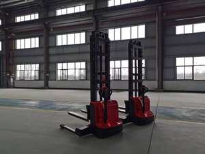 Weliftrich ES-15k 1500kg 1.5ton पैर फैलाकर बैठना पैर मेंटेनेंस फ्री बैटरी 48V 32Ah 4h काम कर समय वॉकी इलेक्ट्रिक स्टेकर - Product Image 4