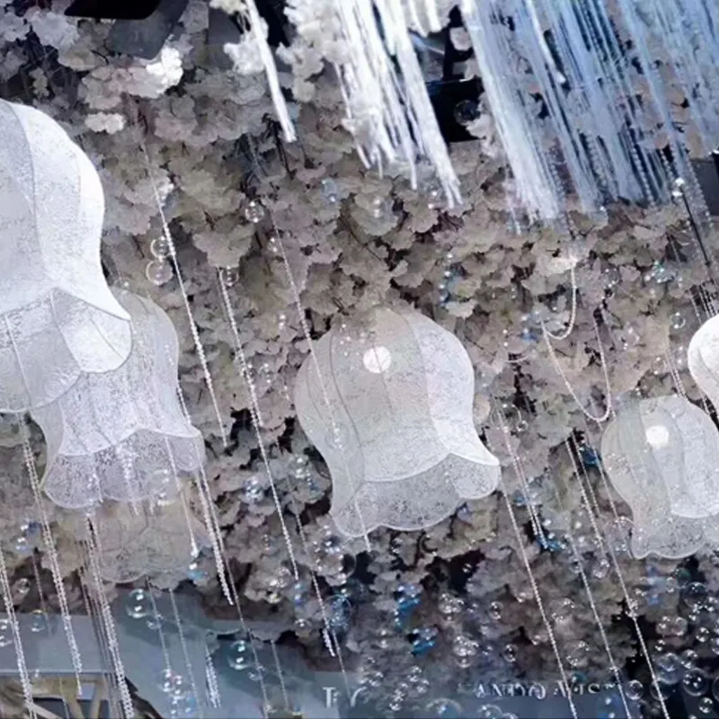 Yüksek kaliteli düğün dekorasyon ışıkları 10 kafa şemsiye şeklinde LED vadi serisi tavan asılı lamba avize
