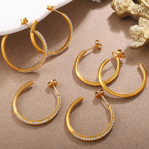 Pendientes de Aro en Forma de C Geométricos, Chapados en Oro de 18K, Acero Inoxidable con Diamantes Blancos, Joyería de Moda para Fiestas - Product Image 1