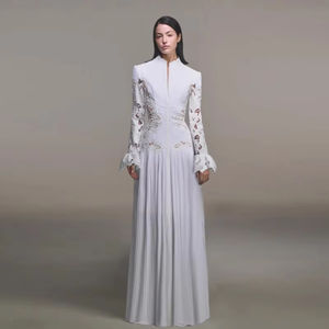 Nouvelle <span class=keywords><strong>Robe</strong></span> Longue Vintage Décontractée et Sexy à Manches Évasées en Dentelle, Modèle Empire avec Découpes Respirantes sur le Devant, Idéale Printemps-Été 2026 - Product Image 1