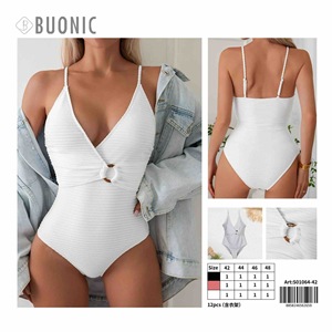 Costume da bagno intero da donna Buonic bianco a costine con scollo a V e dettaglio ad anello, taglie 42 44 46 48 - Product Image 1