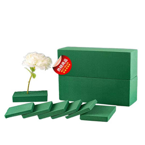 Blocs de mousse verte pour arrangements floraux secs, pour la création de compositions florales, lot de 6 pièces - Product Image 1